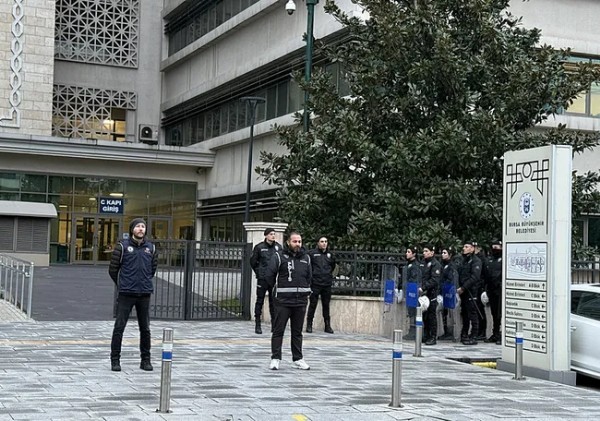 Bursa Belediye Başkanı Mustafa Bozbey Gözaltında! 4 İlde yolsuzluk Ve Rüşvet Operasyonu